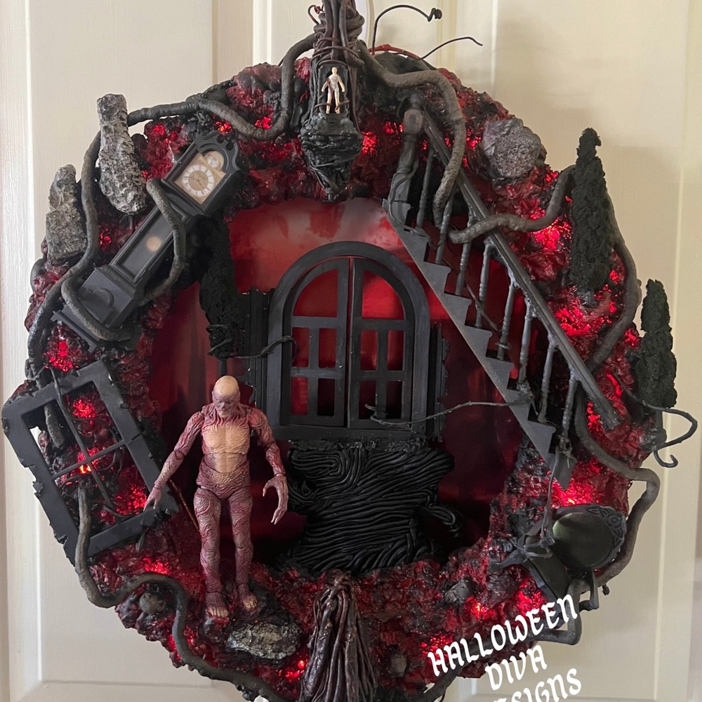 Halloween Diva Designs Stranger Things Horror Wreath